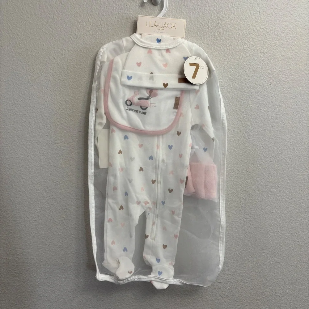 Lila & Jack Girls 6-9M White Heart 7PC Layette Set NWT Footie Bodysuit Bib Hat